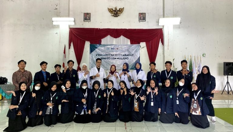 Mahasiswa Kedokteran UIN Malang Bersatu Melawan Hipertensi: ABDI DESA X MEDCHARITY 2024 Sukses Digelar